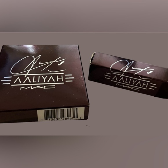 Aliyah Mac Makeup Bundle - Picture 2 of 11